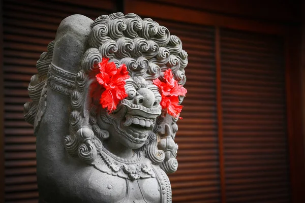 Statua Tradizionale Balinese Giardino — Foto Stock