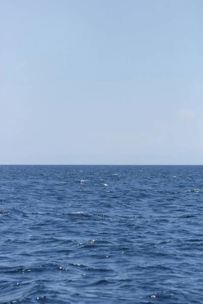 Paesaggio Oceanico Con Cielo Blu Chiaro — Foto Stock