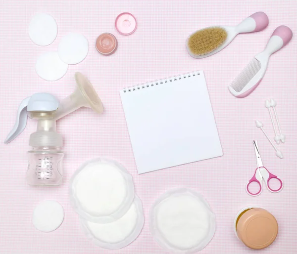 Newborn Items Pink Background Knolling Style Top View Flat Lay — Stock Photo, Image