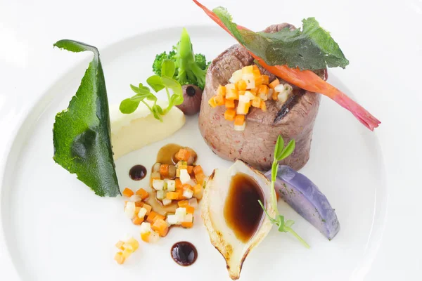 Zarif Çanak Yaratıcı Restoran Yemek Kavramı Haute Couture Gıda — Stok fotoğraf