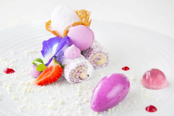 Elegante Dessert Piatto Gastronomia Molecolare Haute Couture Dessert — Foto Stock