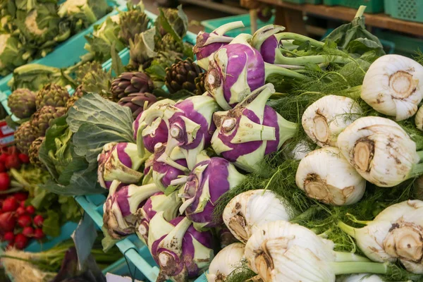 Lådor Färska Ekologiska Grönsaker Bondens Marknad — Stockfoto