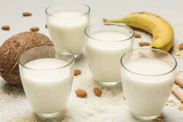 Органическое Веганское Молоко Основе Немолочных Растений — стоковое фото