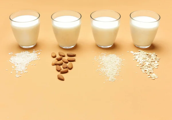 Biologische Vegan Non Dairy Plantaardige Melk Studio Geschoten Fel Oranje — Stockfoto