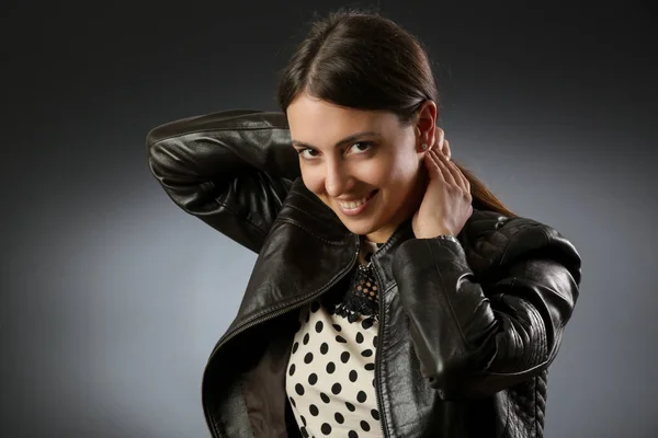 Studio Portrait Cute Smiley Woman Wearing Black Leather Jacket Dark — Stock Photo, Image