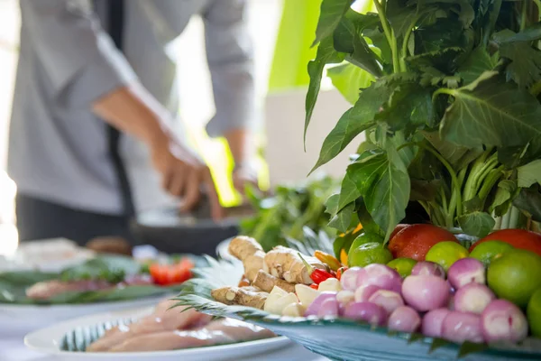 Beredning Kryddig Sås Med Murbruk Och Mortelstöt — Stockfoto