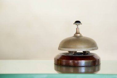 Otel resepsiyon servis masası zili, Otelcilik sektörü konsepti