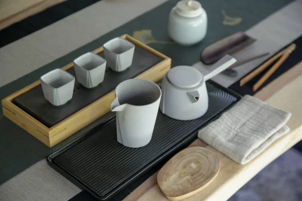 中国の伝統的な茶道の準備ができてお茶セット — ストック写真