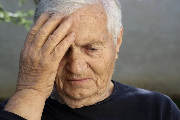 Senior Caucasian Woman Holds Her Hand Her Forehead Headache Depression — Stock Photo, Image