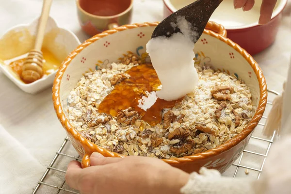 Woman Making Homemade Granola Kitchen Serie Photos All Recipe Steps — Stock Photo, Image