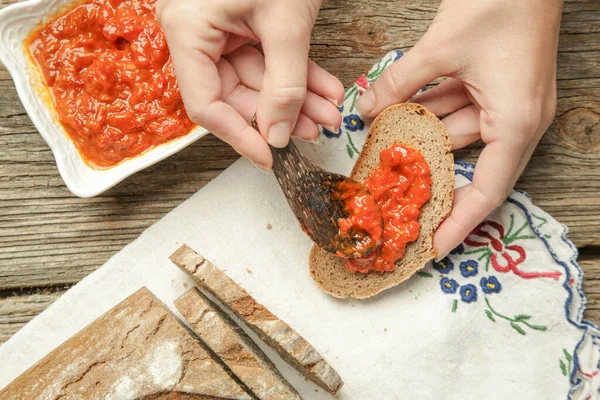 Rostad Grönsak Med Bröd Hemlagad Mat Koncept — Stockfoto