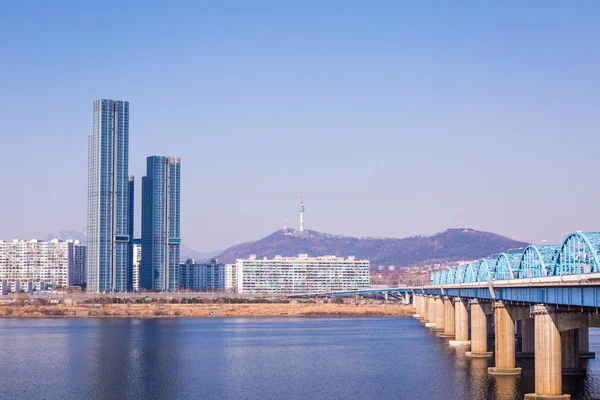 Ciudad Seúl Torre Seúl Torre Namsan Cielos Azules Sobre Seúl — Foto de Stock