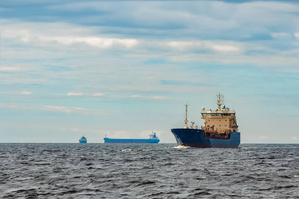 Μπλε Δεξαμενόπλοιο Τοξικές Ουσίες Και Προϊόντα Πετρελαίου Μεταφοράς — Φωτογραφία Αρχείου