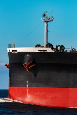 Siyah bulker gemi. Lojistik ve mal nakliyatı