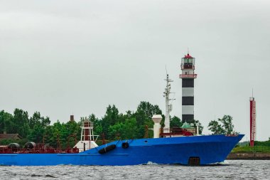 Mavi kargo tanker gemisi Baltık Denizi hareketli