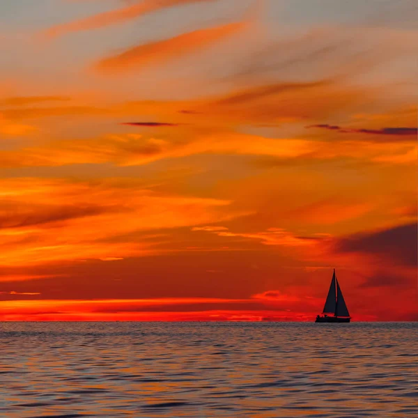 Tramonto Caldo Romantico Sul Mar Baltico Paesaggio Tranquillo — Foto Stock