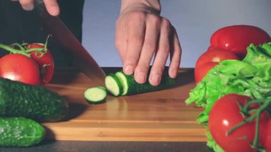 Komik Aile Yemekleri ve Güçlü Yemek Sabırsızlığı