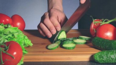 Komik Aile Yemekleri ve Güçlü Yemek Sabırsızlığı