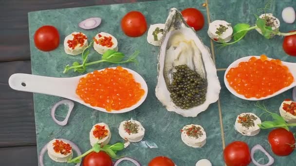 Caviar fresco e marisco Snack Still Life — Vídeo de Stock