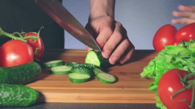 Komik Aile Yemekleri ve Güçlü Yemek Sabırsızlığı