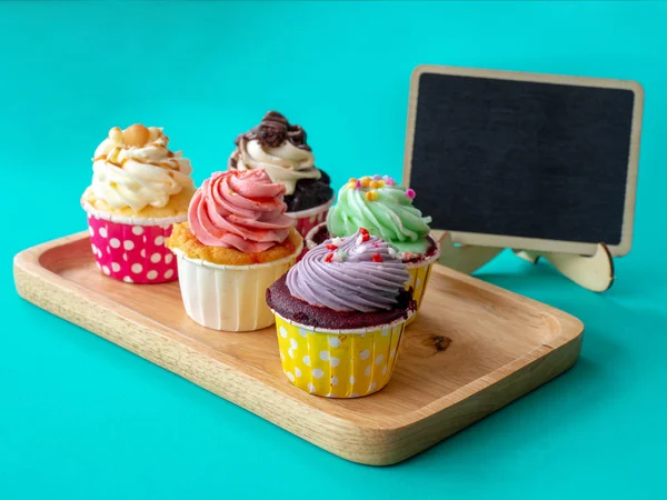 Colorful Homemade Cupcake Empty Blackboard Copy Space Your Text Cupcake — Stock Photo, Image