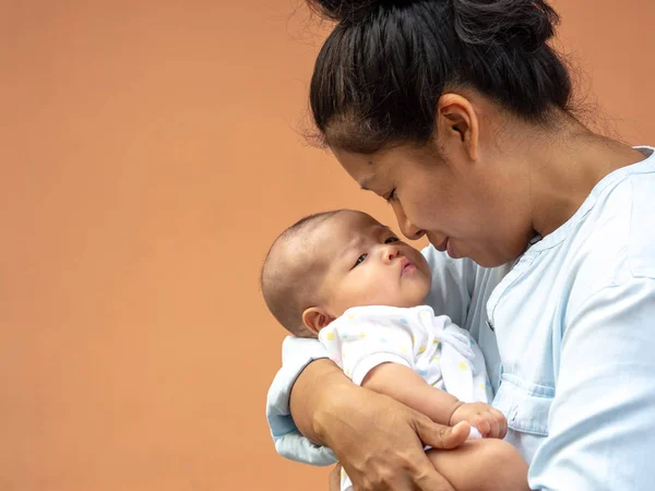 Portrait Happy Asia Mother Holding His Newborn Sweet Baby Dressed — Stock Photo, Image