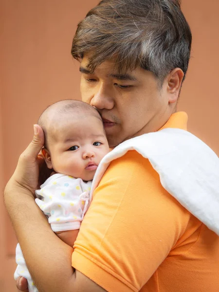 Portrait Happy Asia Father Holding His Newborn Sweet Baby Dressed — Stock Photo, Image