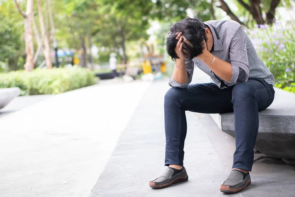 Emoción Negativa Sentimientos Expresión Facial Estresado Asiático Hombre Negocios Depresión —  Fotos de Stock
