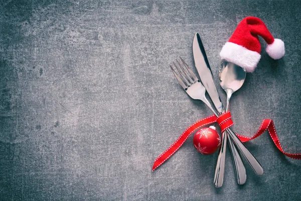 Weihnachtstisch gedeckt — Stockfoto