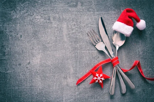 Weihnachtstisch gedeckt — Stockfoto