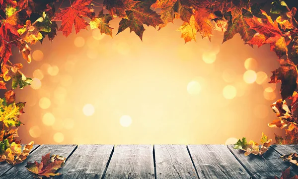 Autumn background with falling leaves — Stock Photo, Image