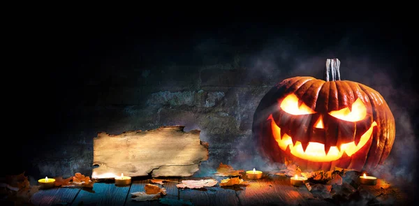Halloween Cabeça Abóbora Jack Lanterna Fundo Escuro — Fotografia de Stock