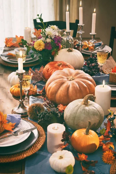 Празднование Дня Благодарения Традиционный Ужин Установки Концепции Питания Праздничный Стол — стоковое фото
