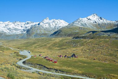  Alaska doğa, dağların sonbahar