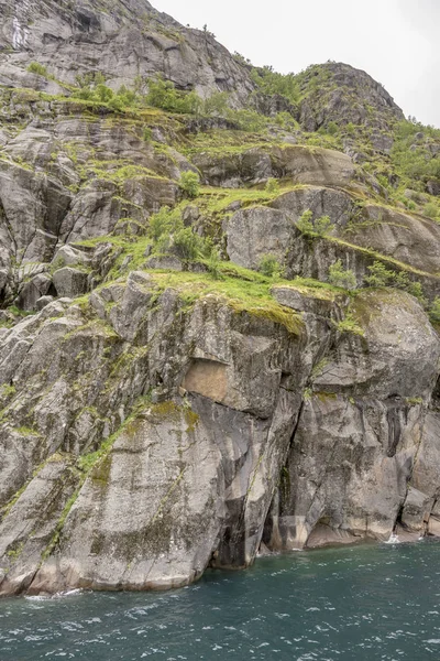 Branta Troll fjord klippor, Norge — Stockfoto