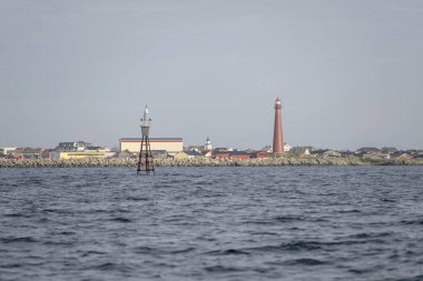 Norveç, Andenes 'te büyük bir lezbiyen ve kırmızı ışıklı ev.