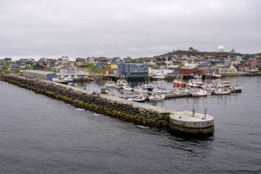 Kuzey Kutup Köyü Limanı, Vardo, Norveç 'in dışındaki lezbiyen.