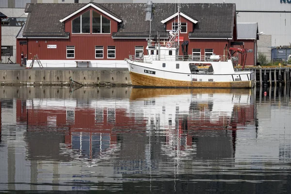 전통적 인 어선들 과 전통적 인 건축 양식 이 하라르에 남아 있다 — 스톡 사진