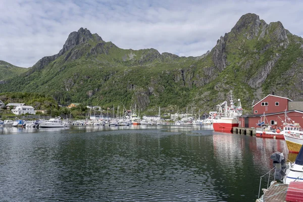 Marinepollen harbor, Svolvaer, Noruega — Fotografia de Stock