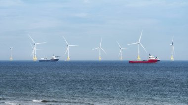 Aberdeen 'in İskoçya kıyılarındaki açık deniz rüzgar türbini çiftliği