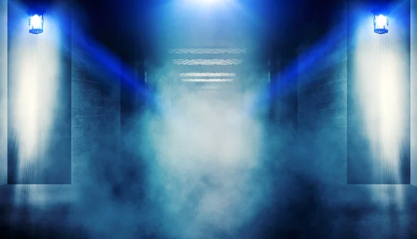 Arka Plan Boş Karanlık Oda Tarafından Lazer Işınları Duman Neon — Stok fotoğraf