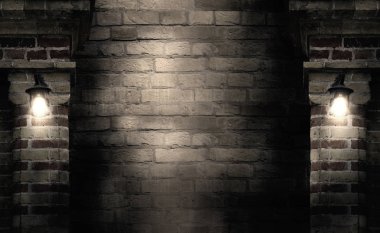 Arka plan tuğla duvarlar ve fenerler boş bir oda. Grunge eski tuğla duvar portre. Neon ışık duman