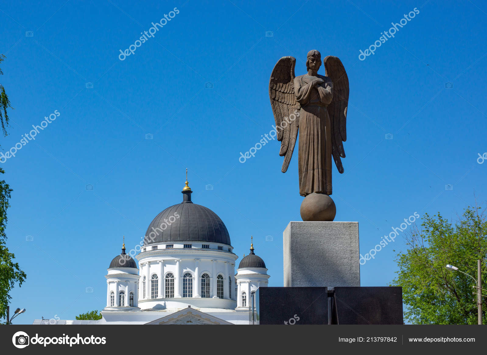 In The Arms Of An Angel Download