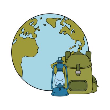 çam ağaçları orman sahne gazyağı fener ile