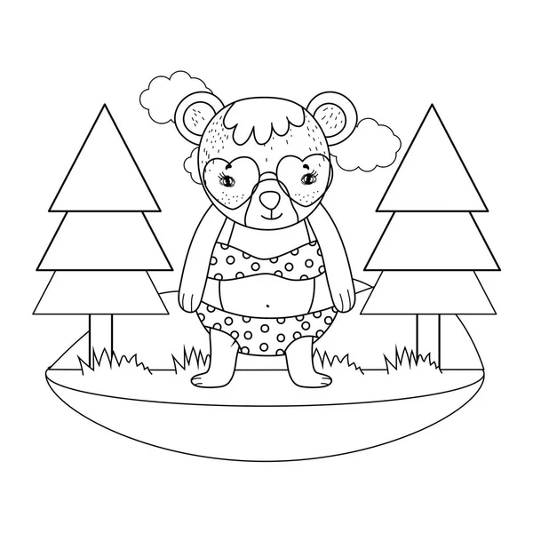 Милый медвежонок в солнечных очках в лагере — стоковый вектор