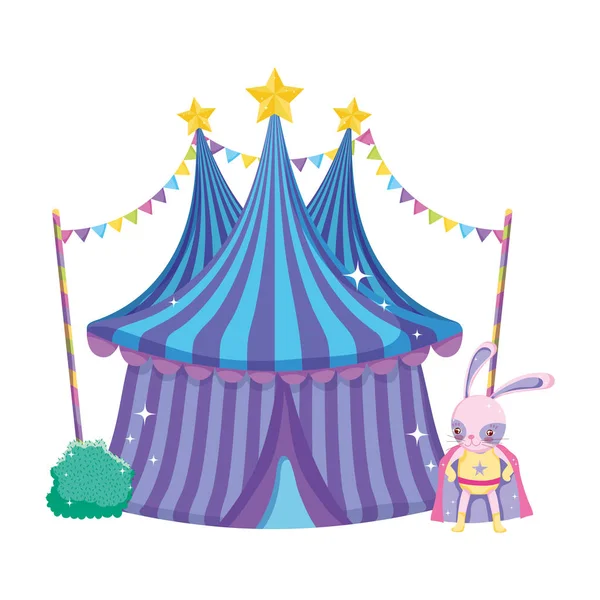 Lindo conejo de circo con capa y tienda — Vector de stock