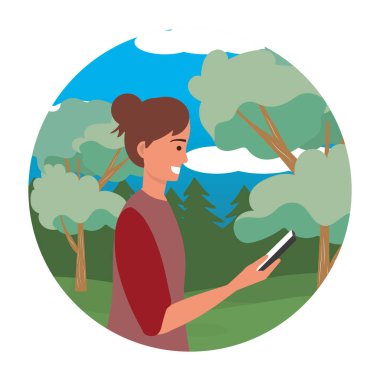 Millenial kişi şık kıyafet akıllı telefon yuvarlak çerçeve