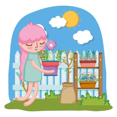 çit ve raf ile houseplant kaldırma küçük kız