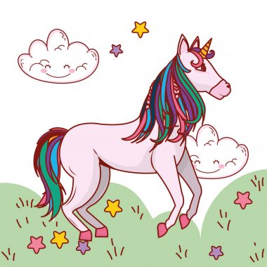 Tek boynuzlu at bahçedeki