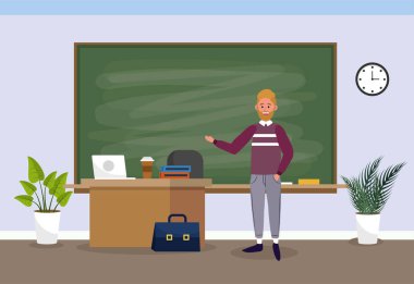 sınıfta dizüstü bilgisayar eğitimi ile adam öğretmen